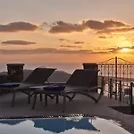 Villa Dakoronia *