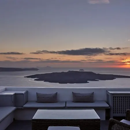 Dakoronia Willa Fira (Santorini)