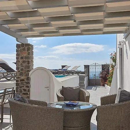 Dakoronia Fira (Santorini)